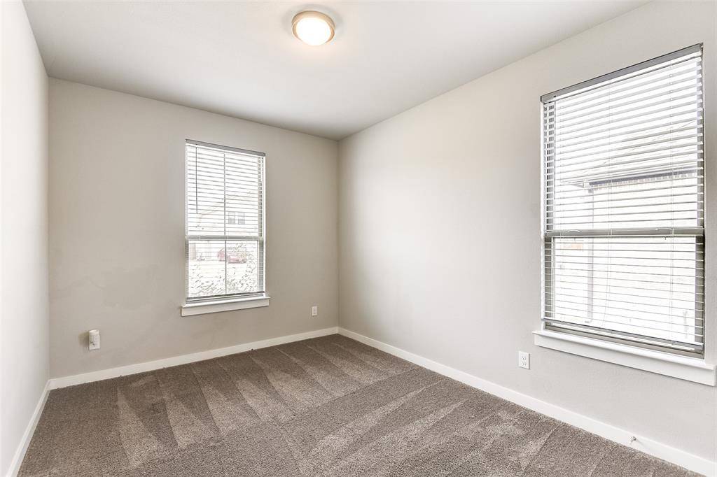 Waxahachie, TX 75165,235 Half Moon Drive