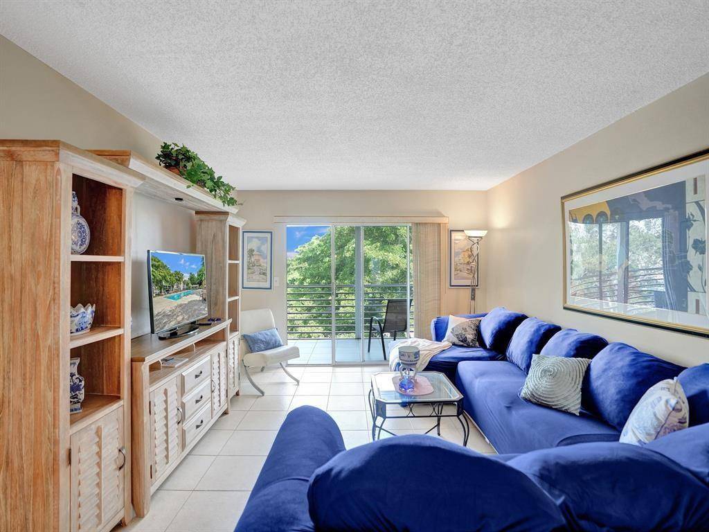 Coconut Creek, FL 33066,2003 Granada Dr #C4