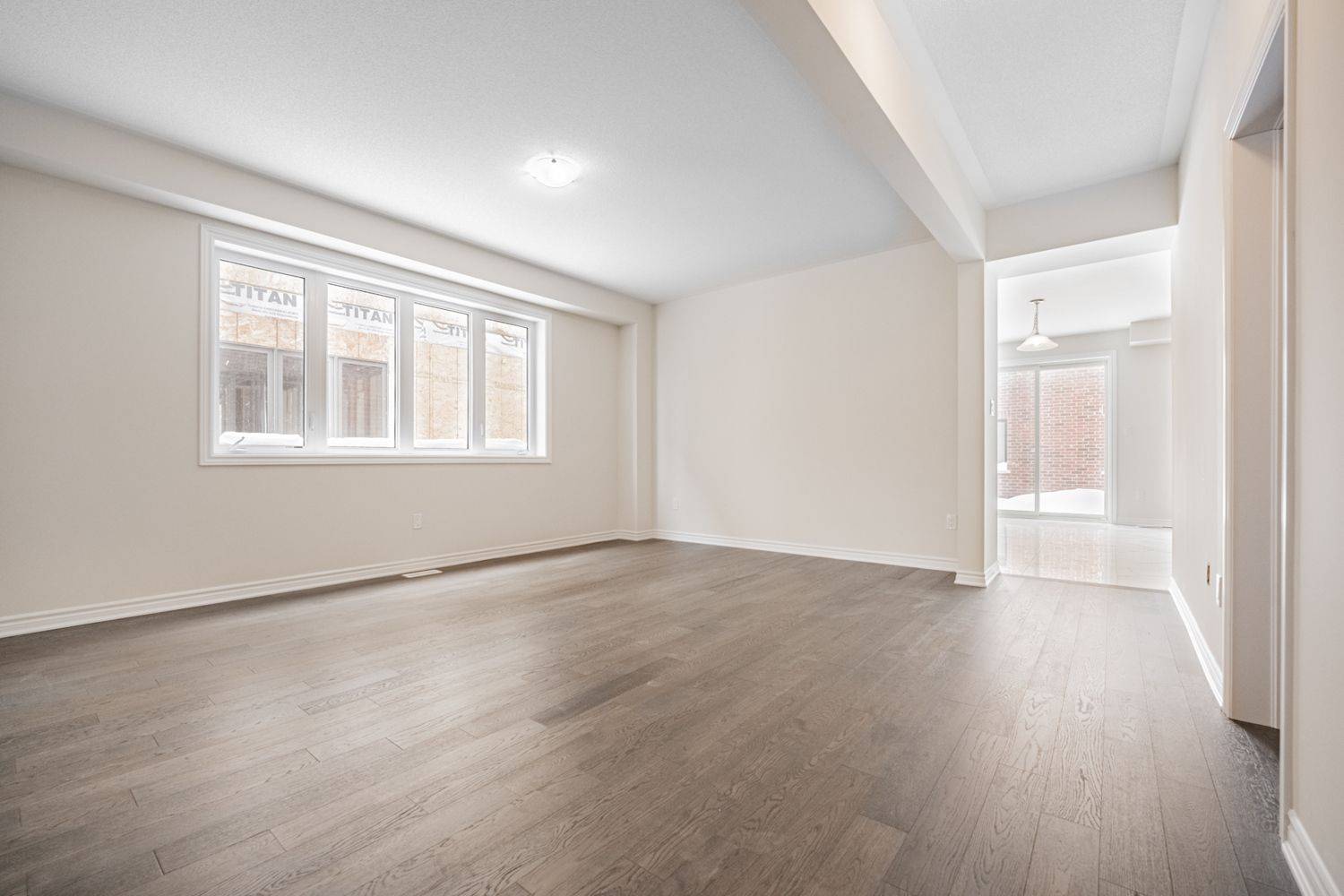 Caledon, ON L7C 4K7,4 Stratford DR