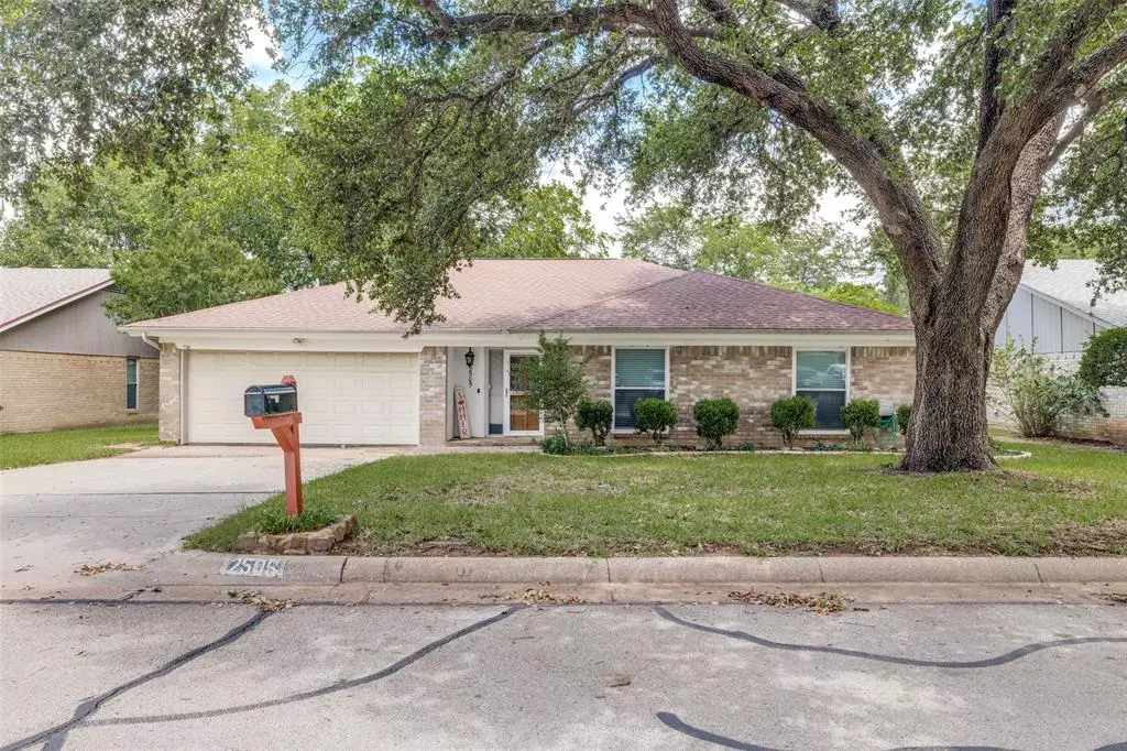 Arlington, TX 76017,2505 Blue Quail Drive