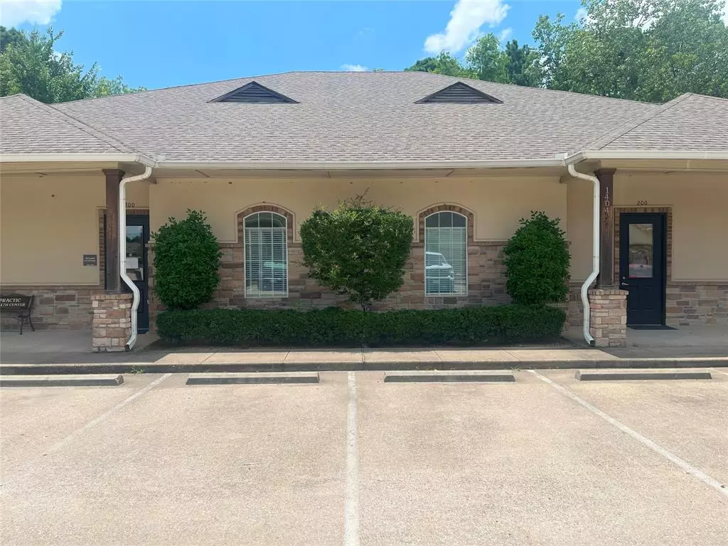 Tyler, TX 75703,1404 Rice Road #200, 300