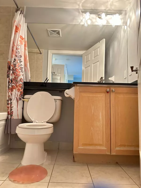 Toronto C07, ON M2M 4M7,15 Greenview AVE #1814