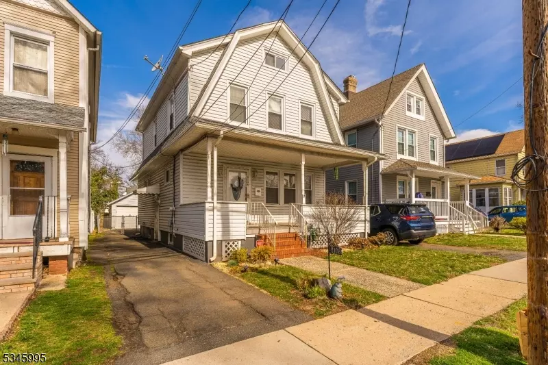 2106 Whittier St, Rahway City, NJ 07065