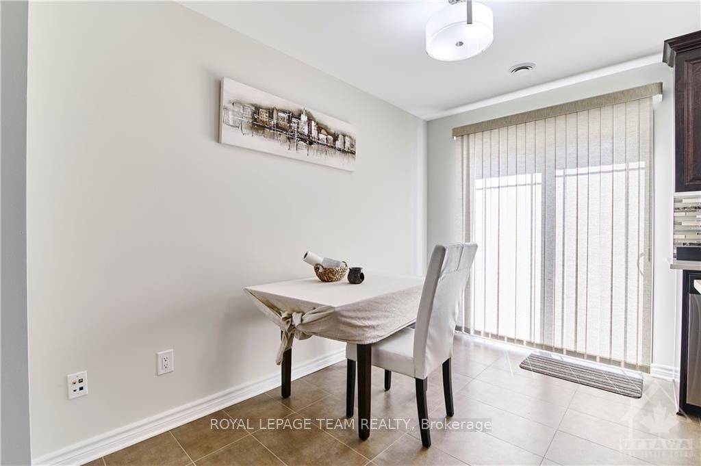 Overbrook - Castleheights And Area, ON K1K 2V7,630 Danaca Private N/A