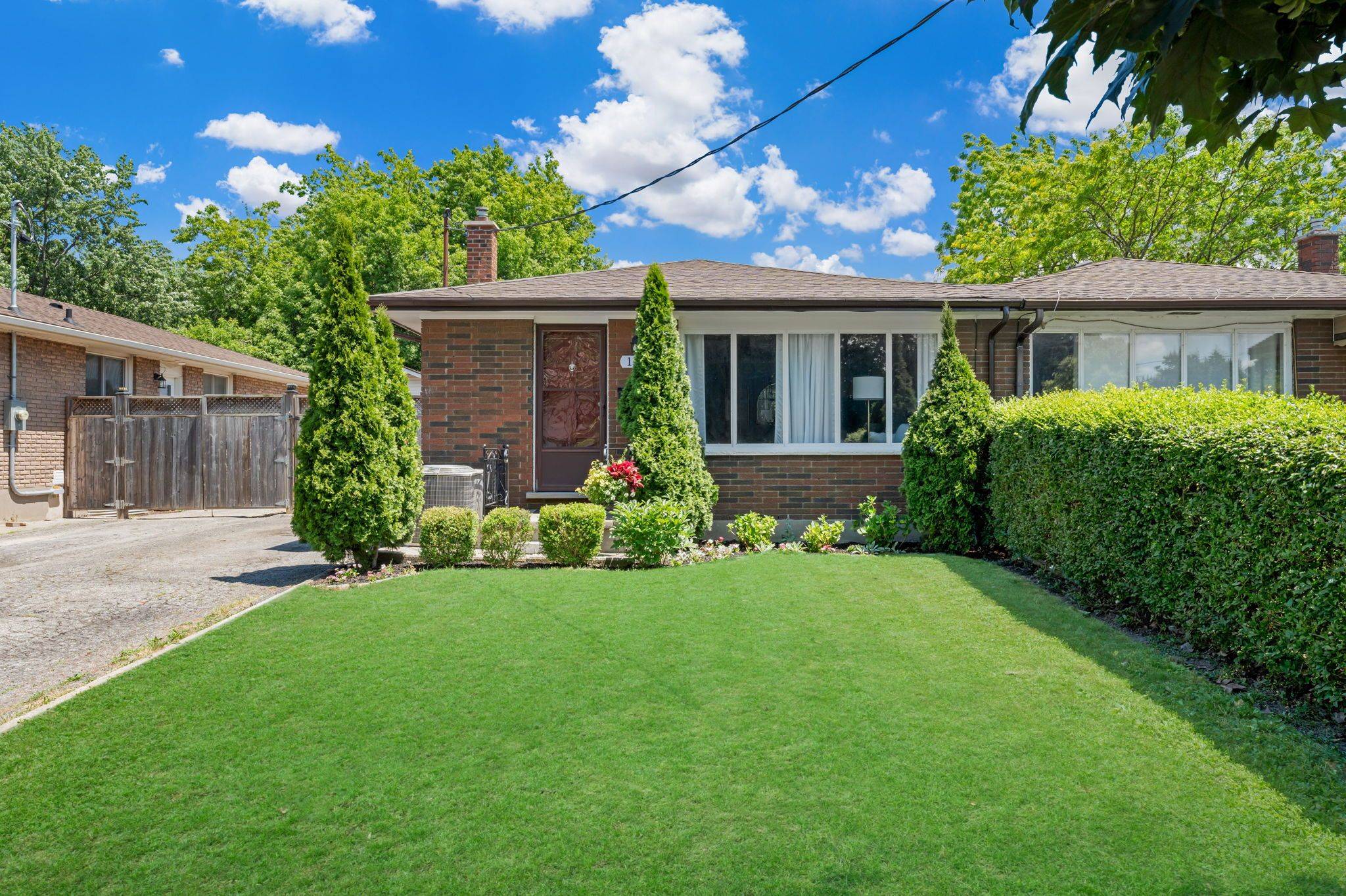 118 Dorchester BLVD, St. Catharines, ON L2M 6B9