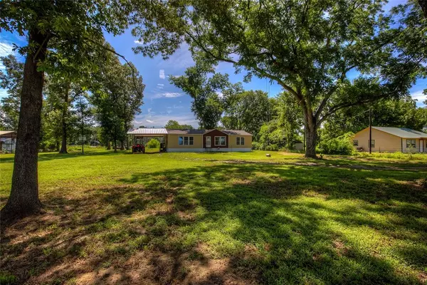 541 Fm-2948, Como, TX 75431