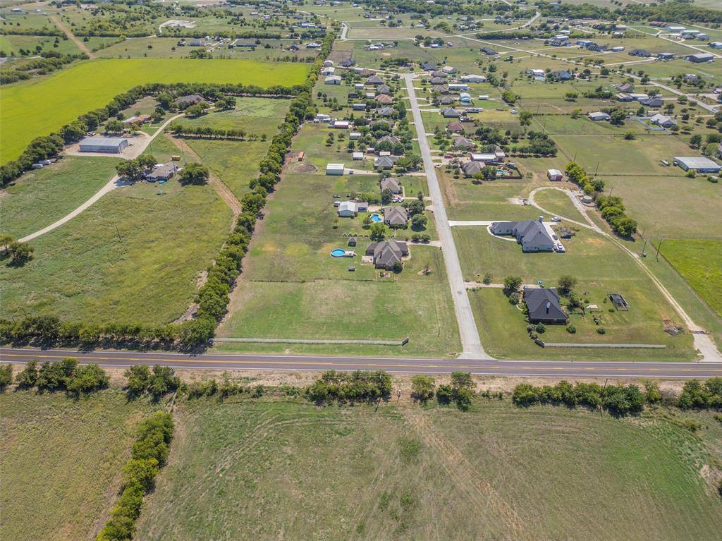 Rhome, TX 76078,111 Saddlebrook Court