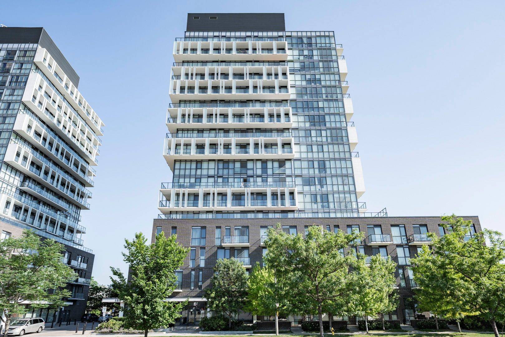 150 Fairview Mall DR #1201, Toronto C15, ON M2J 0E7