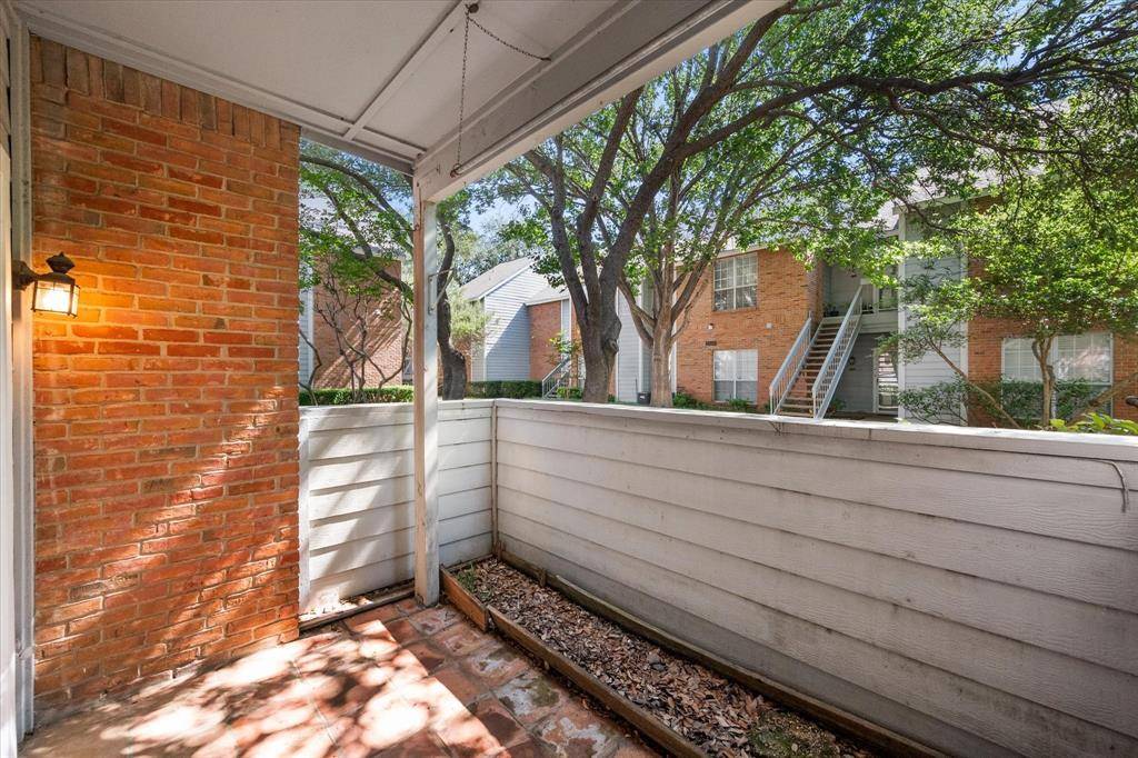 Arlington, TX 76011,2101 Saint Michaels Drive #109