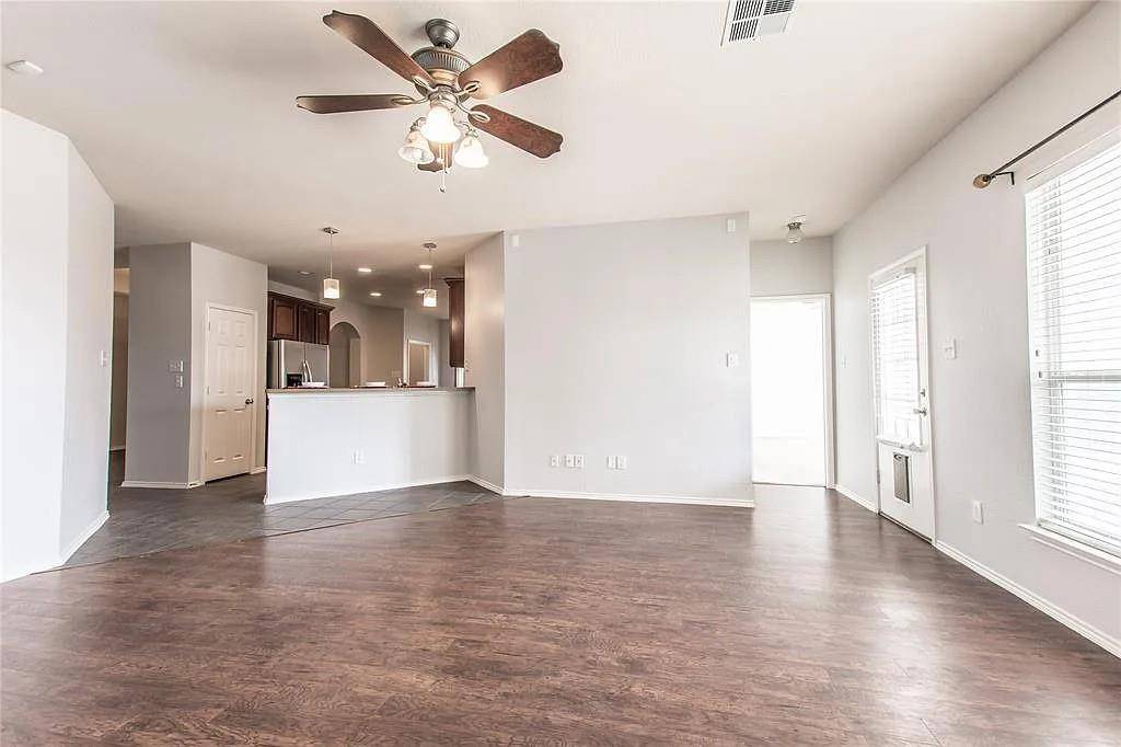 Mckinney, TX 75072,9779 Old Field Drive