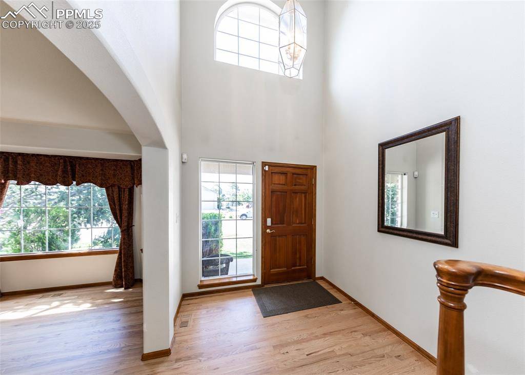 Colorado Springs, CO 80920,2457 Craycroft DR