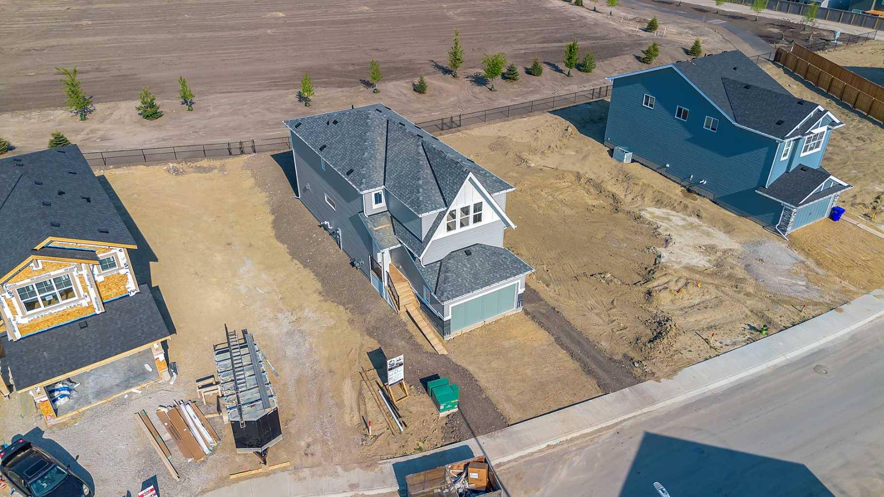 Cochrane, AB T4C 2N4,127 Heritage CT