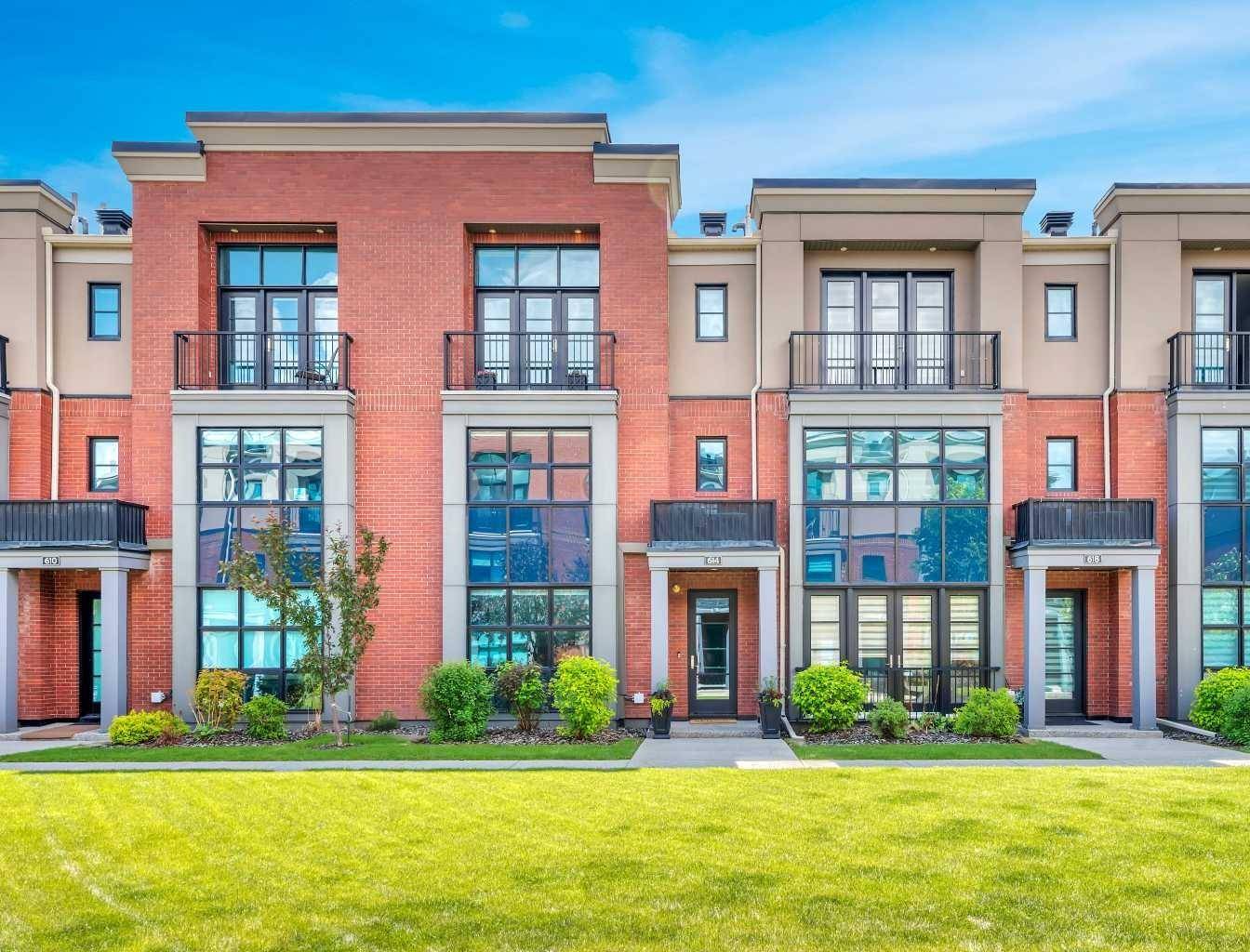 614 Aspen Meadows HL Southwest, Calgary, AB T3H 0G3