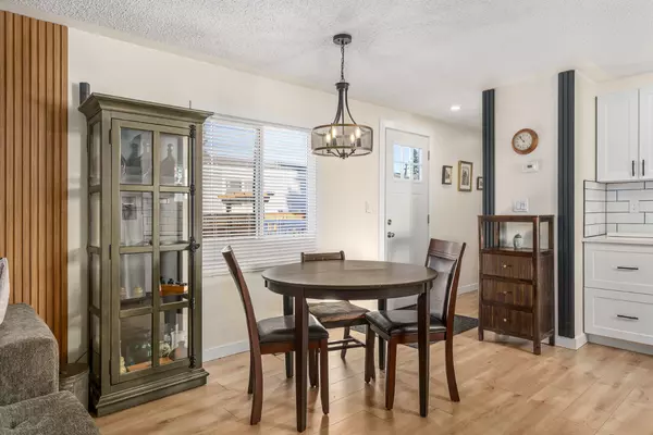 Calgary, AB T3B 5P4,3223 83 ST Northwest #127