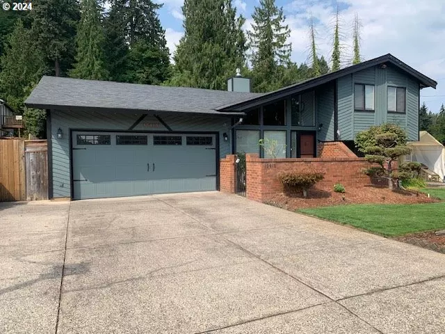 15415 SE STOHLER RD, Milwaukie, OR 97267