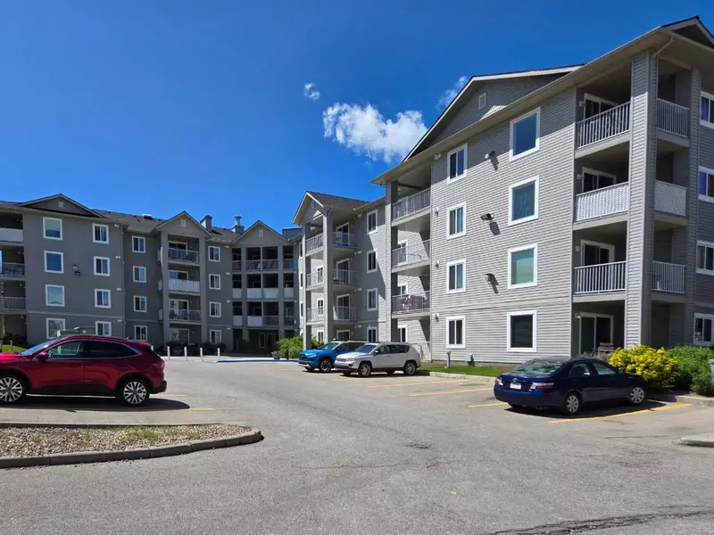 604 8 ST Southwest #1206, Airdrie, AB T4B 2W4
