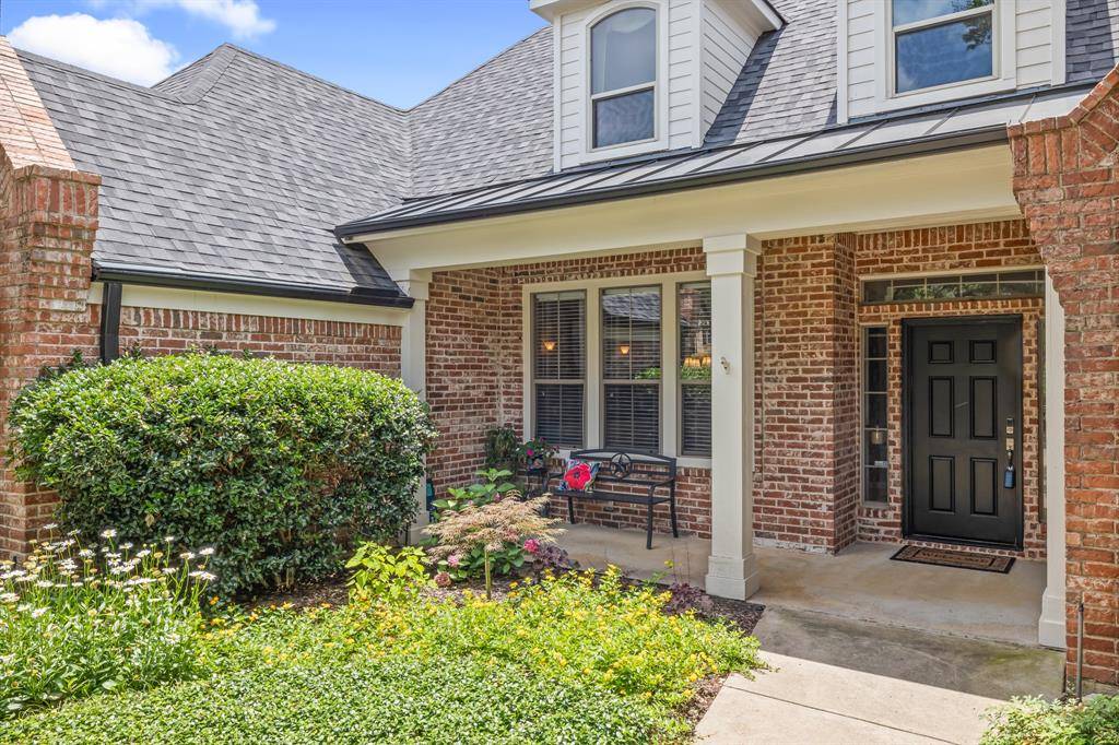 Grapevine, TX 76051,2301 Brookcrest Lane