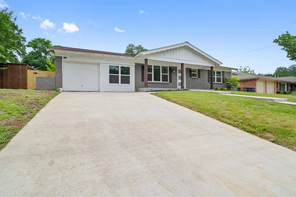 Fort Worth, TX 76112,7233 Normandy Road