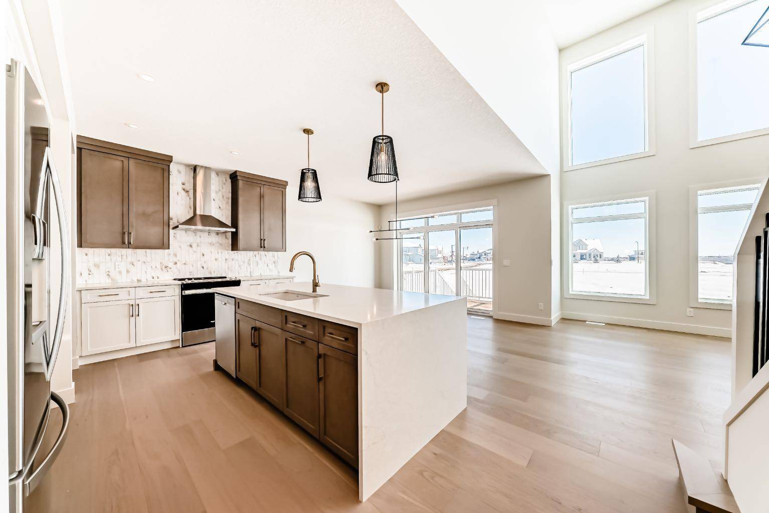Calgary, AB T2X 2G5,80 Legacy Woods CRES Southeast