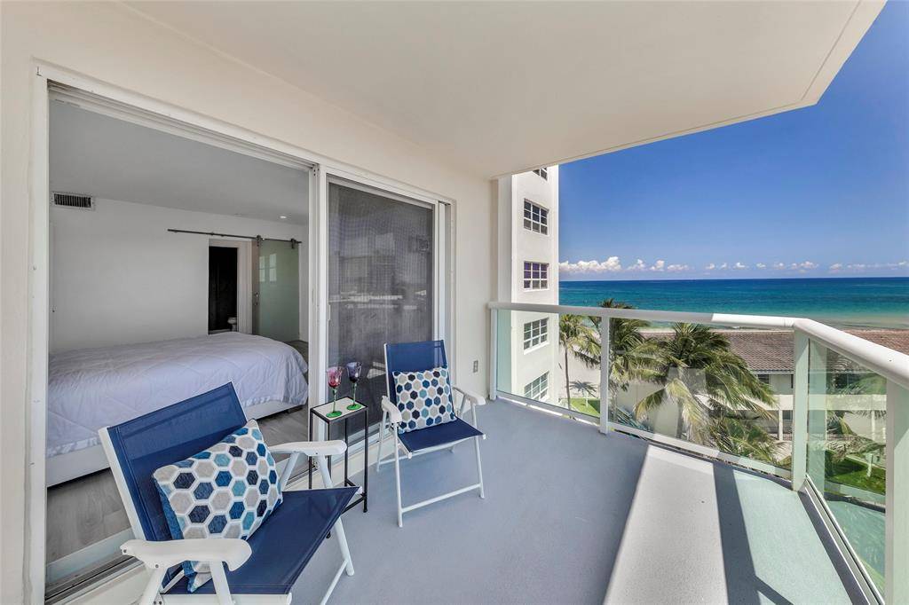 Lauderdale By The Sea, FL 33308,6000 N Ocean Blvd #6E