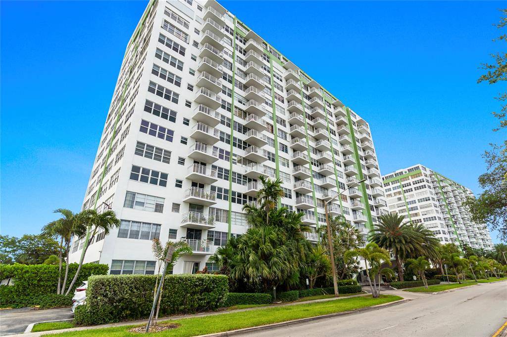 [StreetName, UnitNumber, StreetNumber, StreetDirPrefix], North Miami, FL 33181