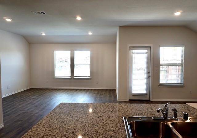 Aubrey, TX 76227,816 English Drive