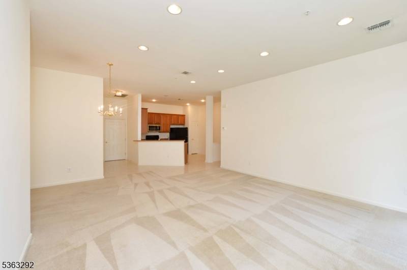 Wayne Twp., NJ 07470,103 Four Seasons Dr. Bldg 1 #103