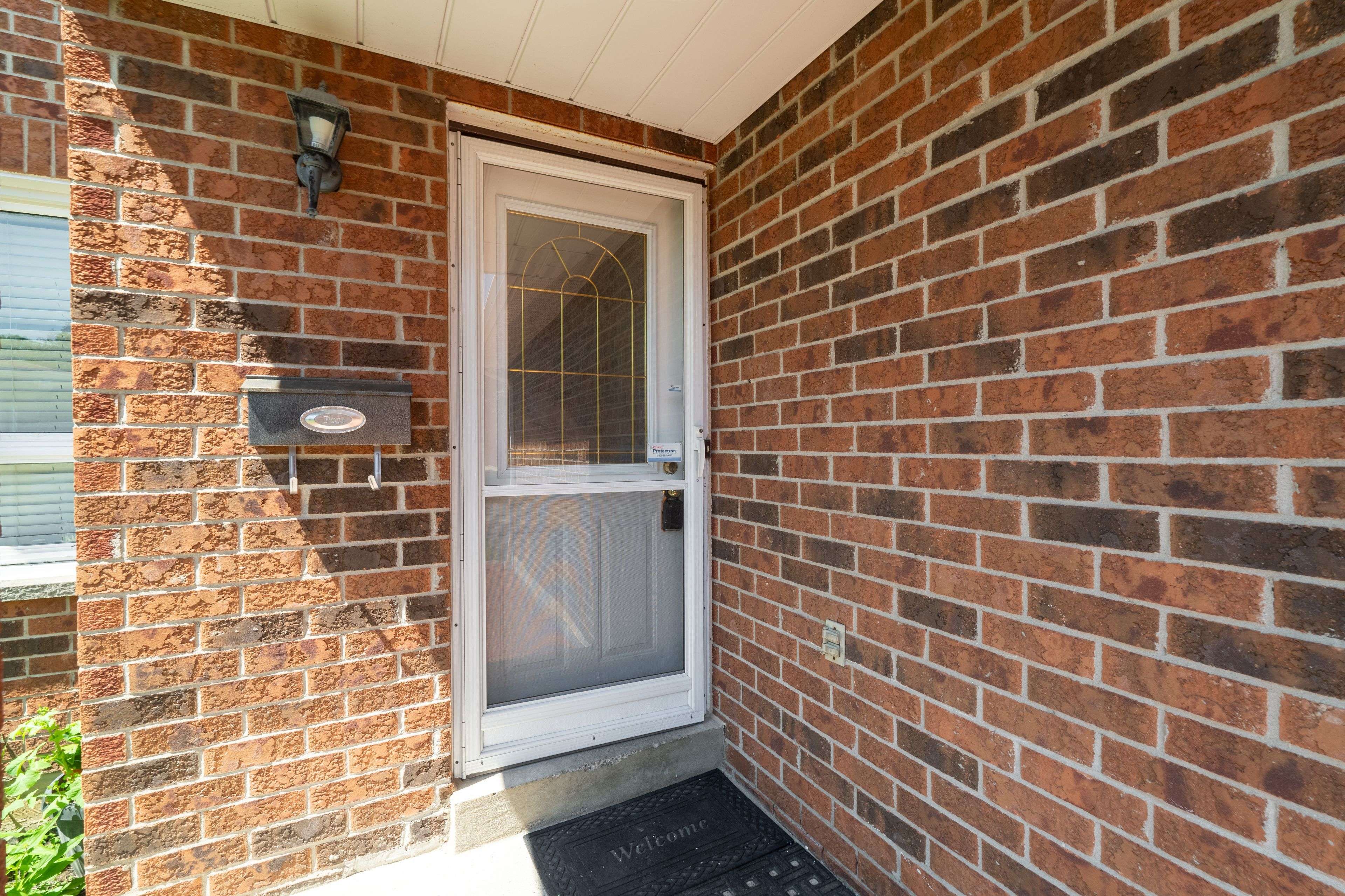 Ajax, ON L1S 3Y3,12 Empson CT