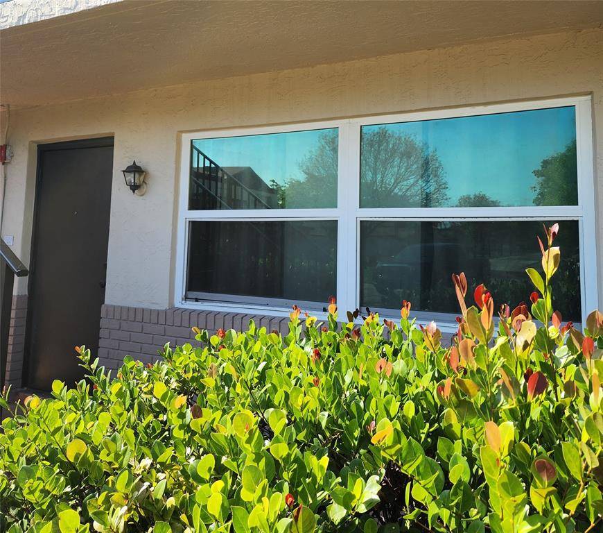 Pompano Beach, FL 33064,403 NW 32nd Ct #111