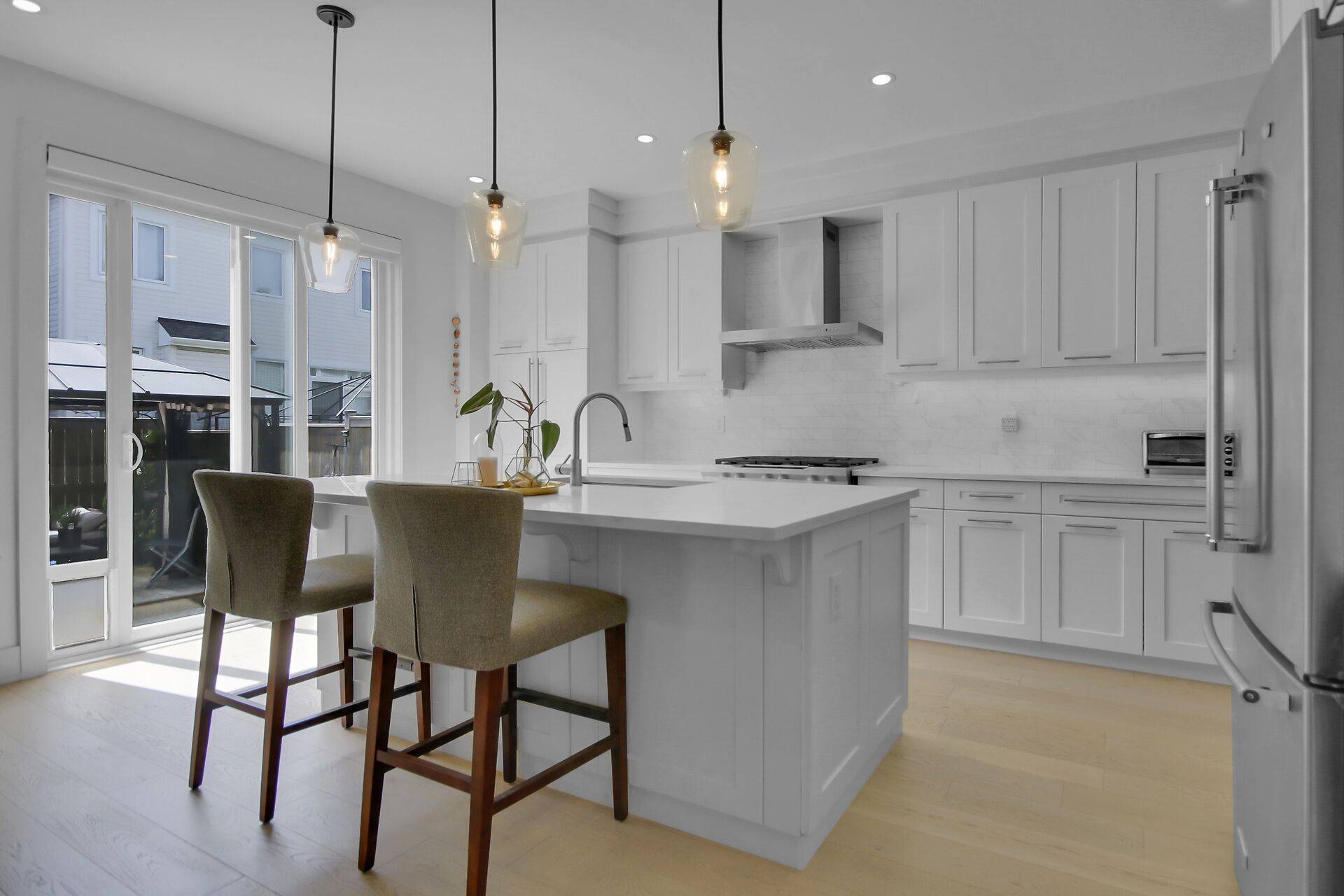 Kanata, ON K2M 0L4,993 Shimmerton CIR