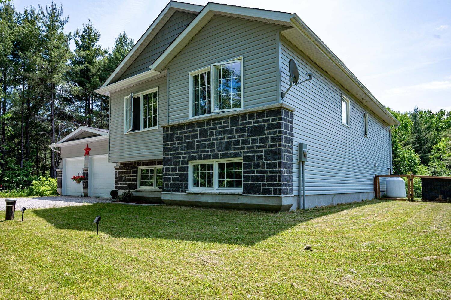 Montague, ON K7A 4S6,1171 Nolans RD