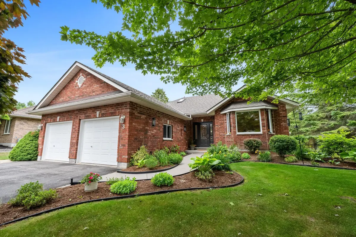 3 Westview DR, Brighton, ON K0K 1H0