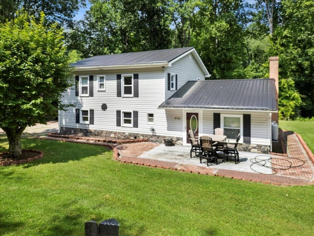 Radford, VA 24141,6701 Owens Road