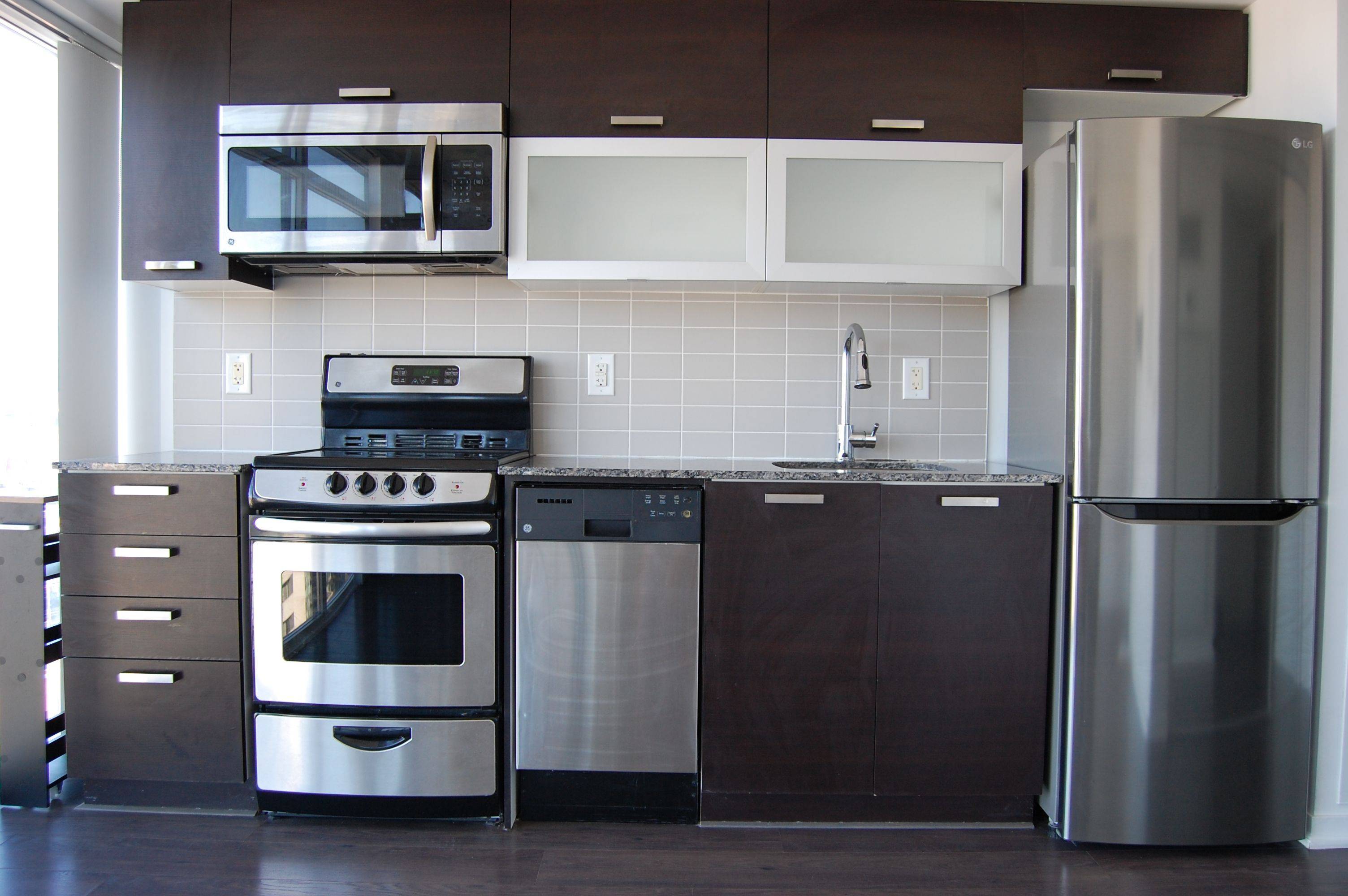 Toronto C01, ON M6J 0C7,36 Lisgar ST #2122E