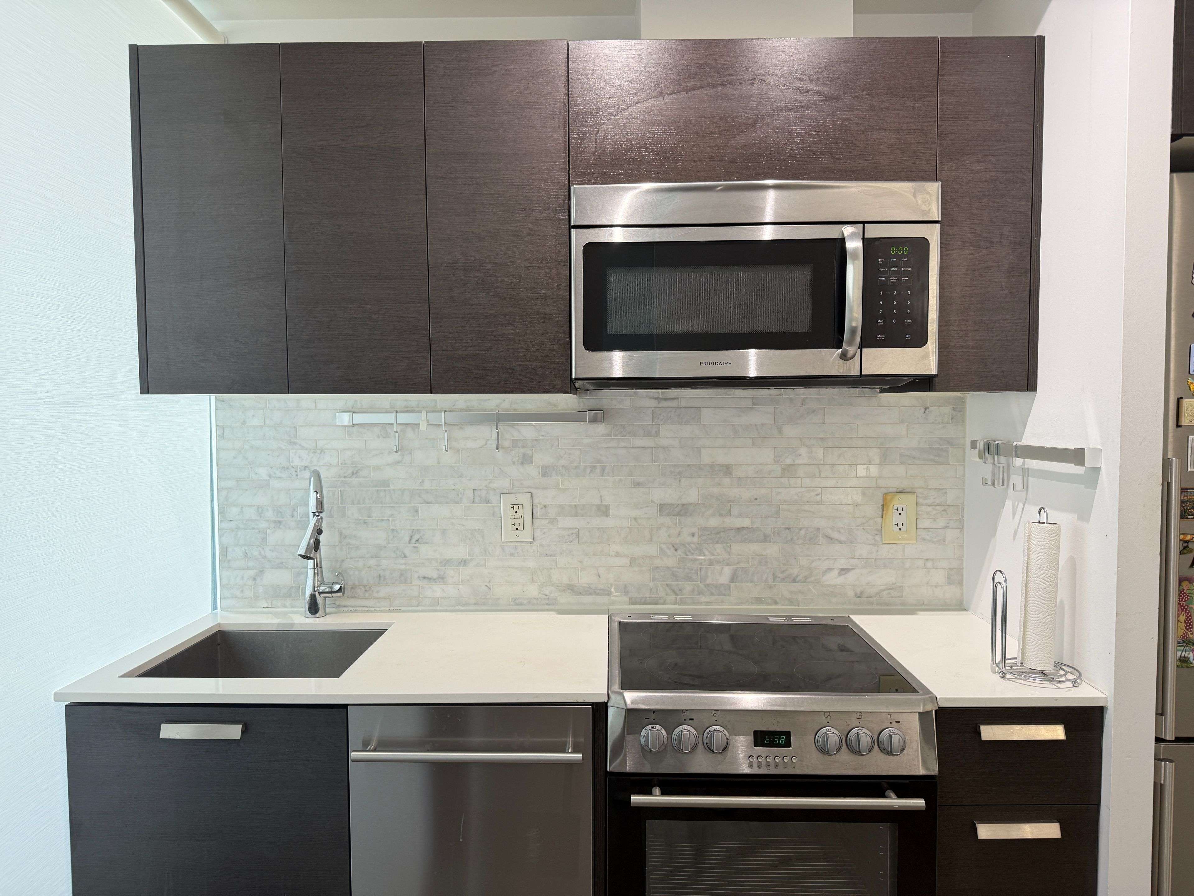 42 Charles ST E #3101, Toronto C01, ON M4Y 1T4
