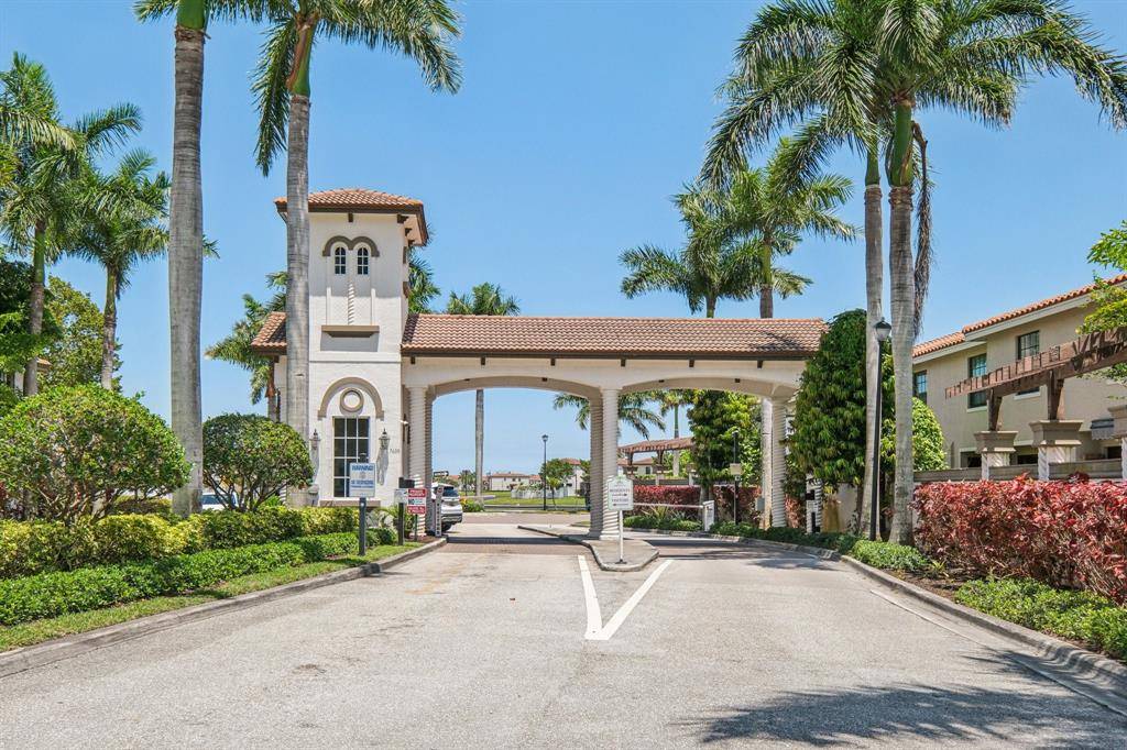 [StreetName, UnitNumber, StreetNumber, StreetDirPrefix], Riviera Beach, FL 33410