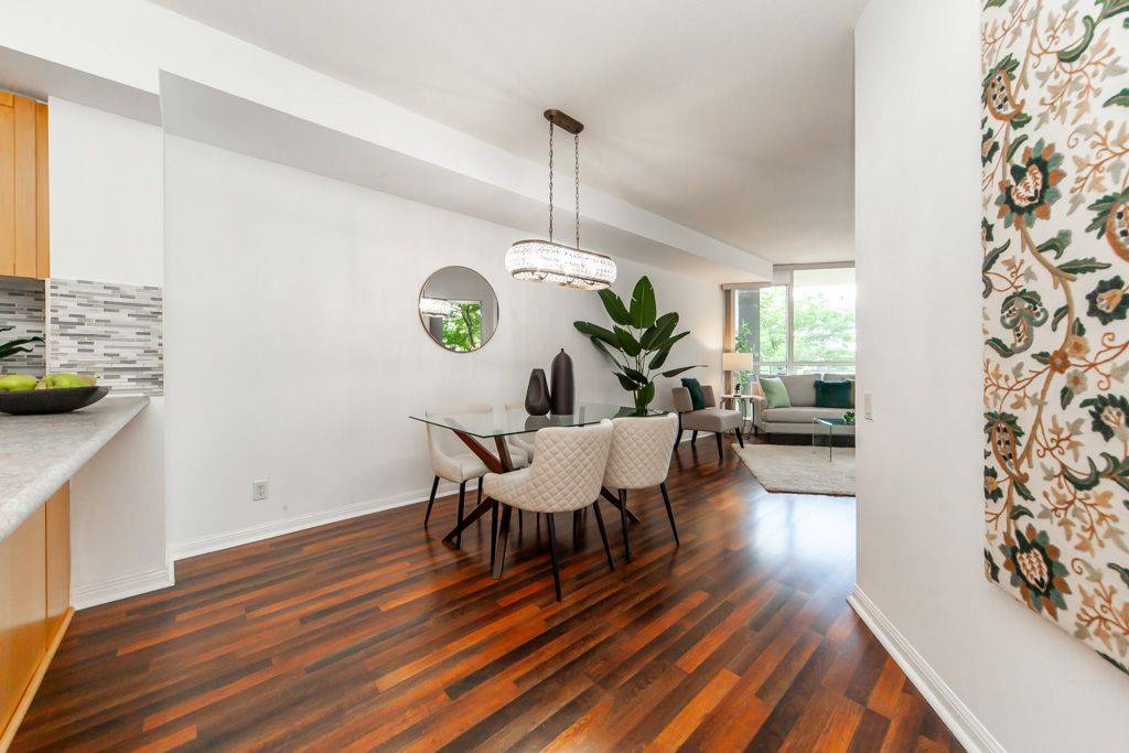 Toronto W03, ON M6N 5J1,1600 Keele ST #202