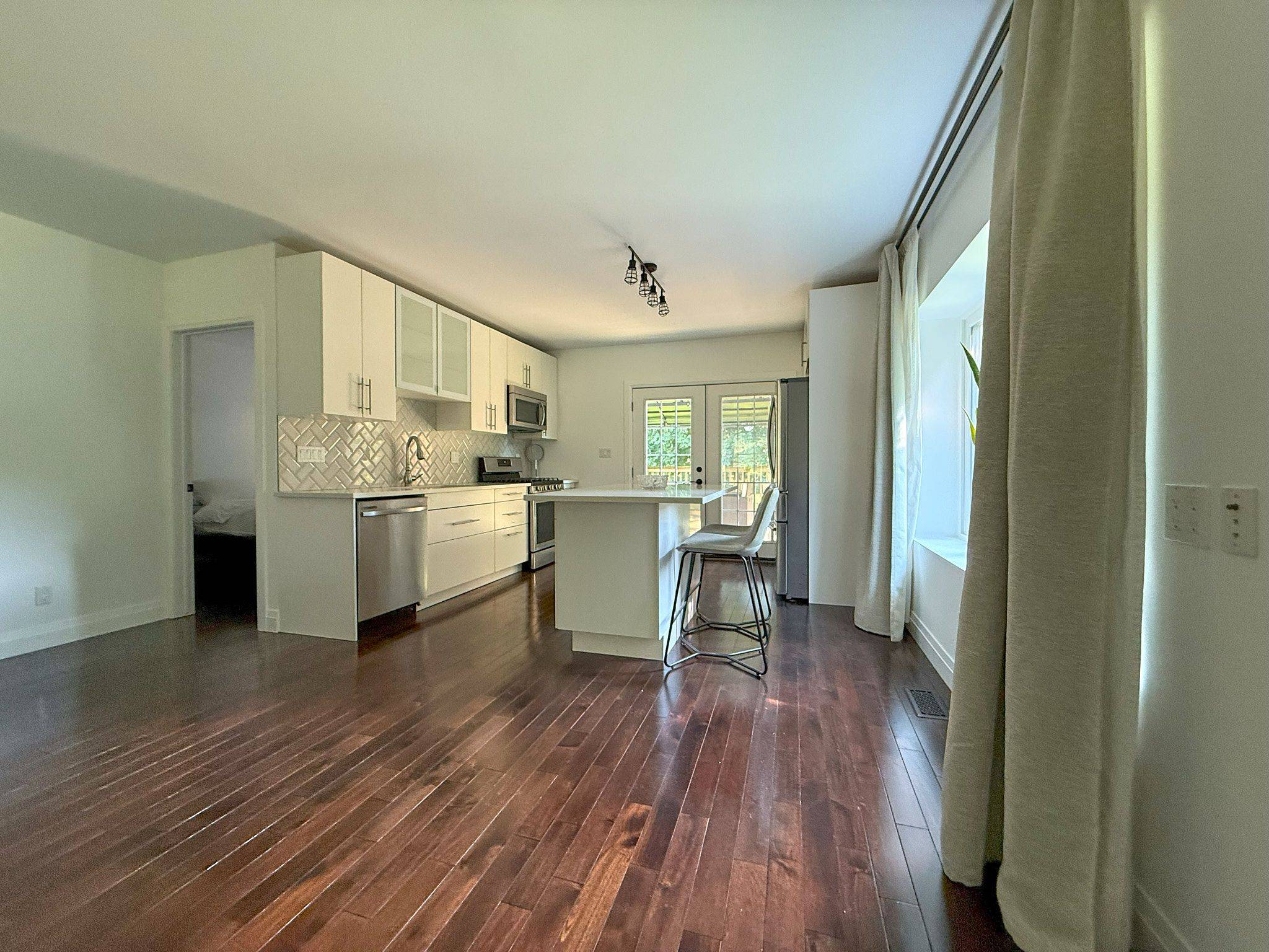 Brant, ON N3L 3Y9,205 King Edward ST