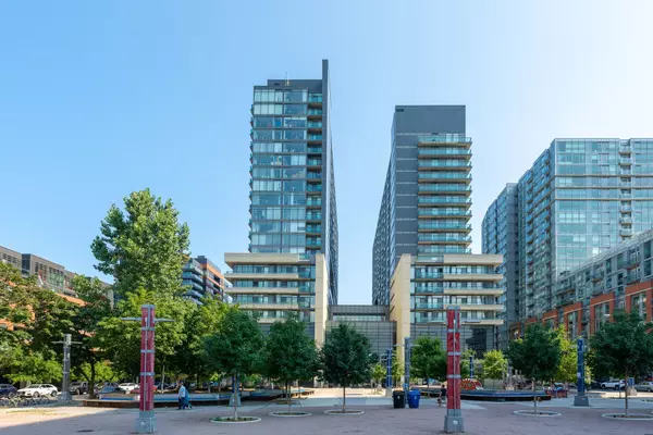 36 Lisgar ST #2122E, Toronto C01, ON M6J 0C7
