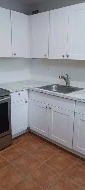 Fort Lauderdale, FL 33312,913 SW 15th Ter #2
