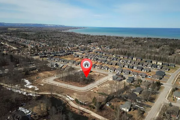 36 Joanne CRES, Wasaga Beach, ON L9Z 1R4