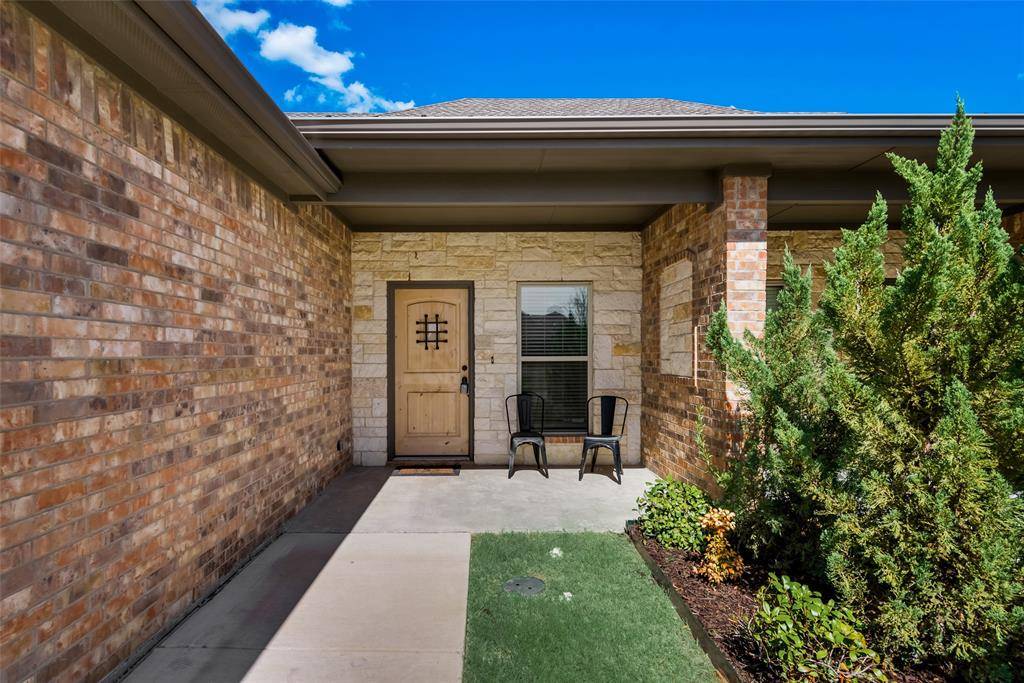 Midlothian, TX 76065,906 Chaparral Trail