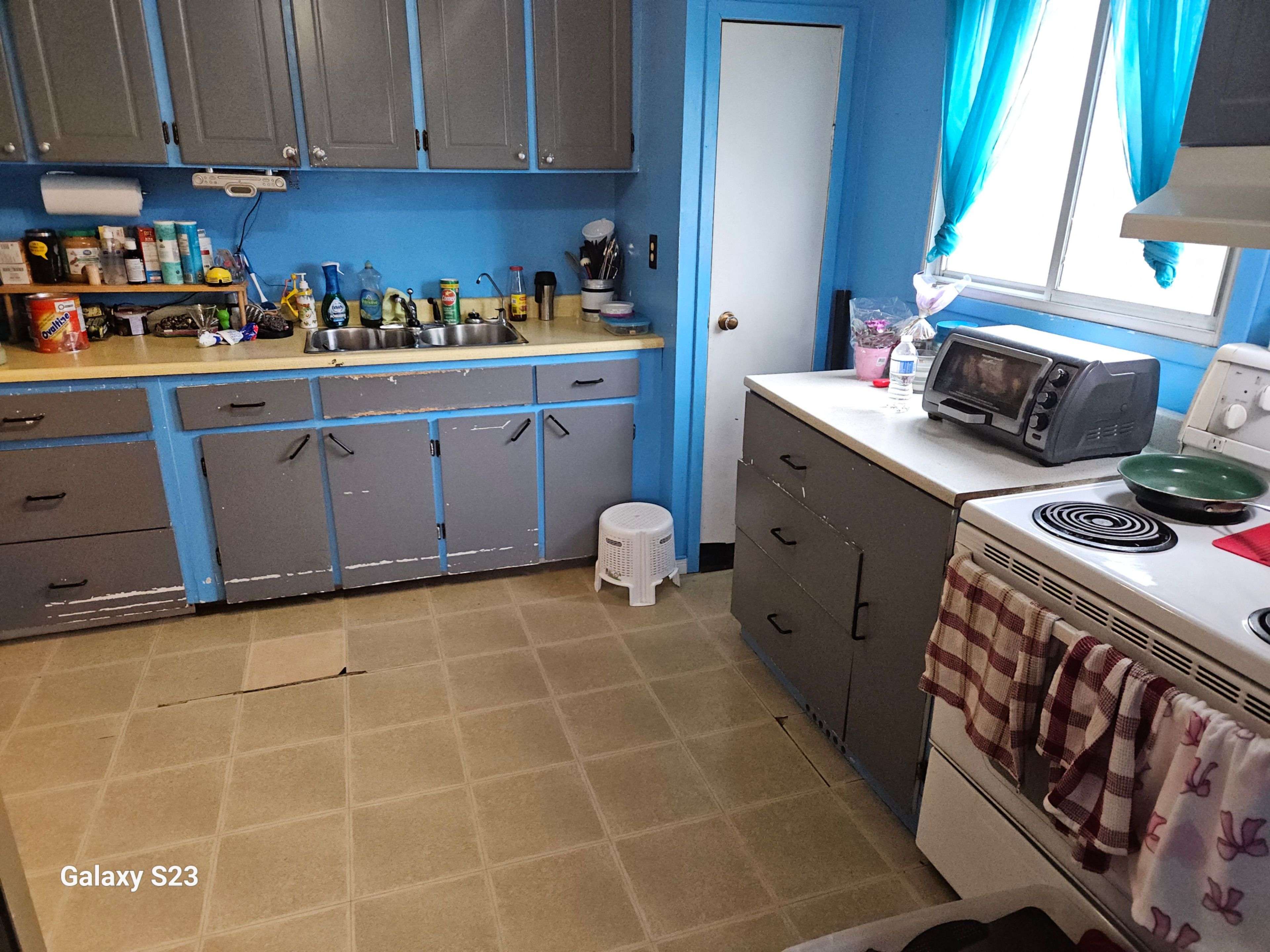 Cornwall, ON K6J 4P2,335 Brookdale AVE