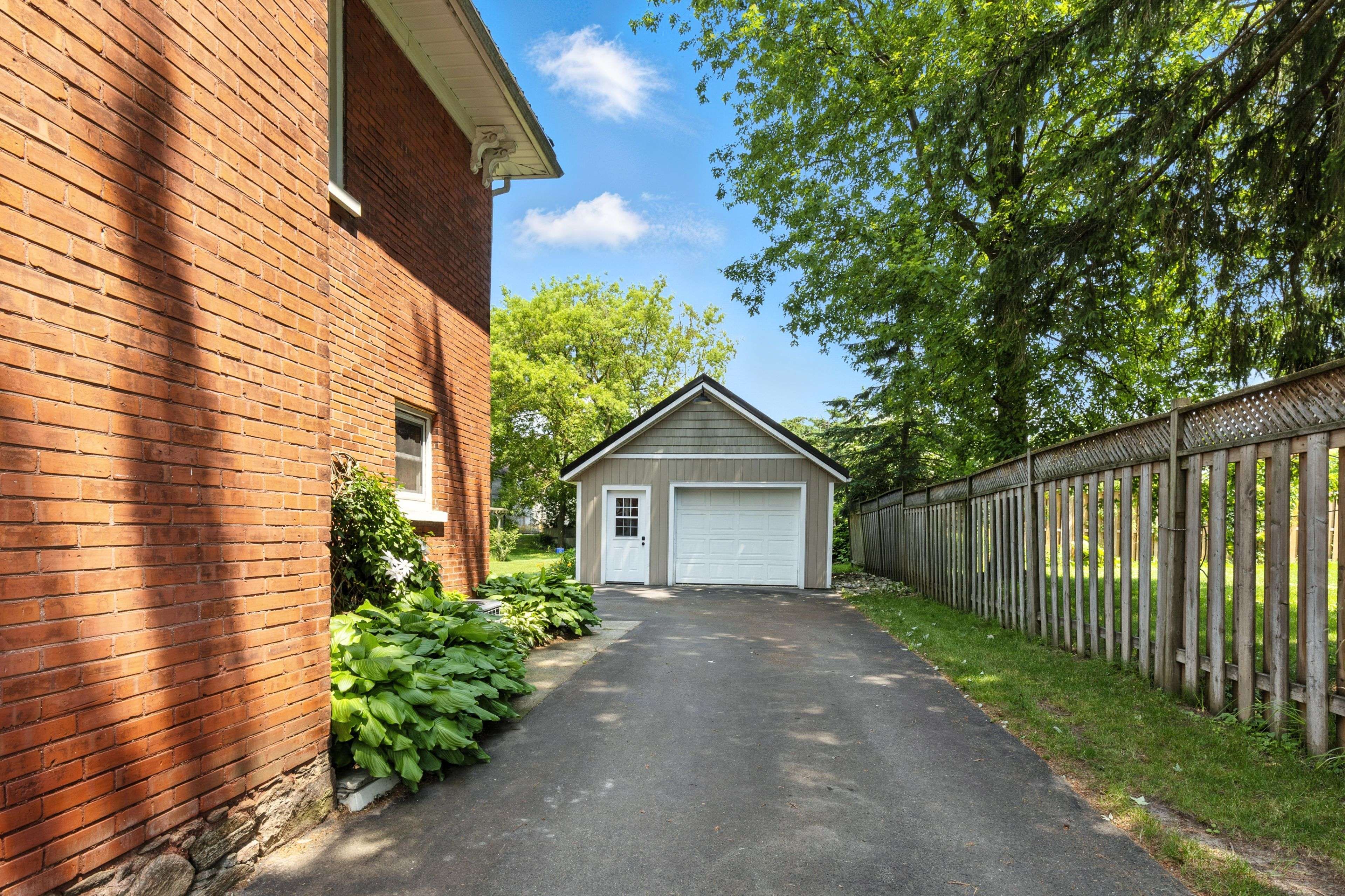 Perth East, ON N0K 1M0,12 West ST