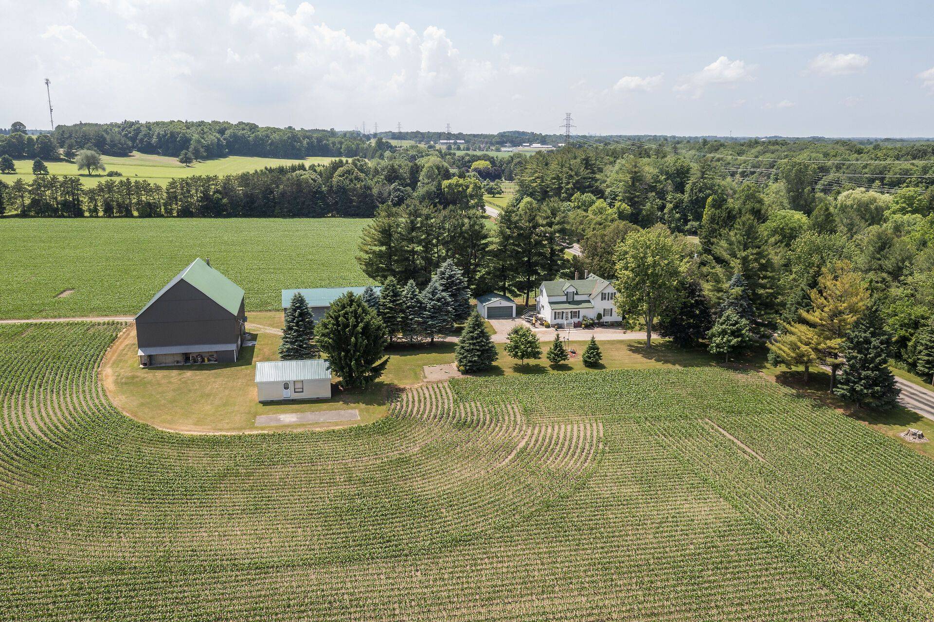 2169 Cromarty DR, Thames Centre, ON N0L 1G5