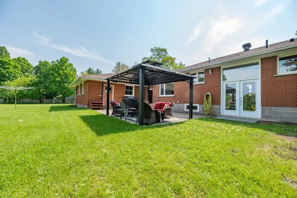 Laurentian Valley, ON K8A 6W5,40642 Highway 41 HWY