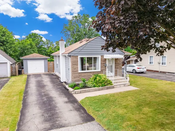 Niagara Falls, ON L2G 2S2,6140 Collins DR