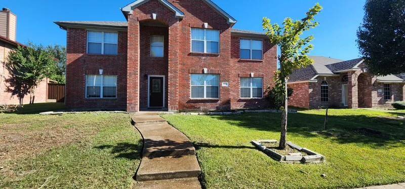 2108 Silver Leaf Drive, Mesquite, TX 75181