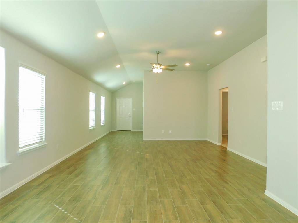Pilot Point, TX 76258,14017 Earlham Street