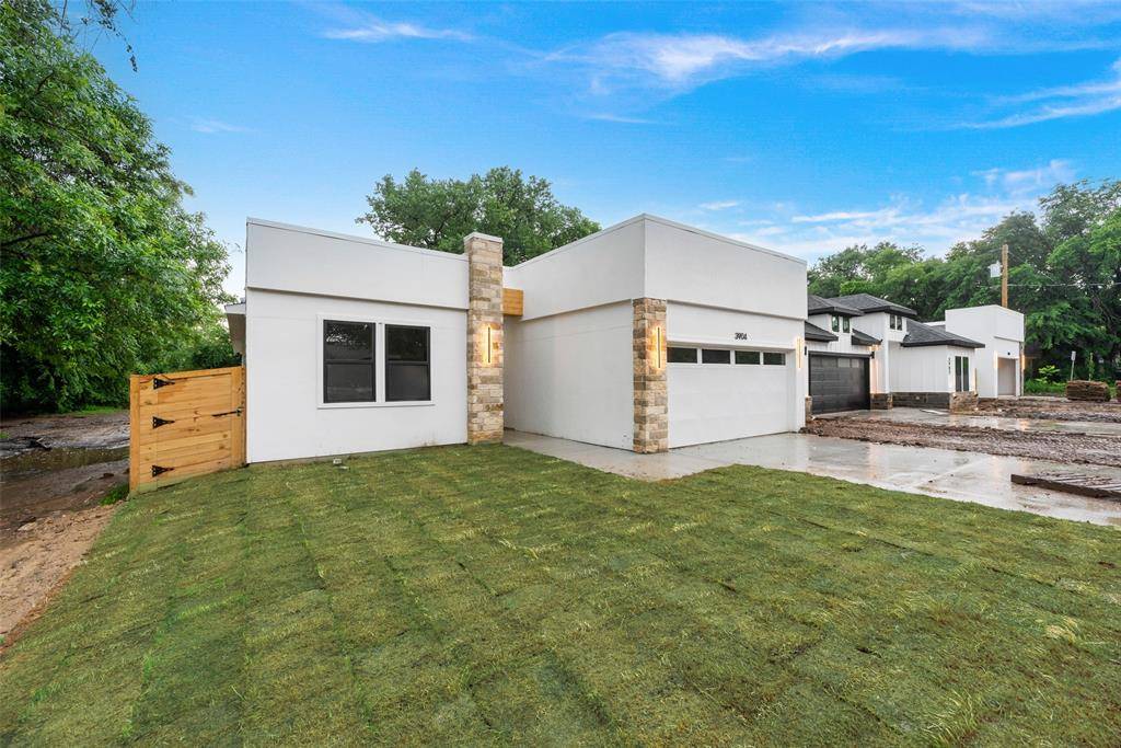 3904 De Maggio Avenue, Dallas, TX 75210